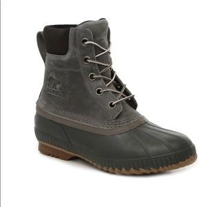 New in box, Sorel Cheyanne II Men’s Winter Boots